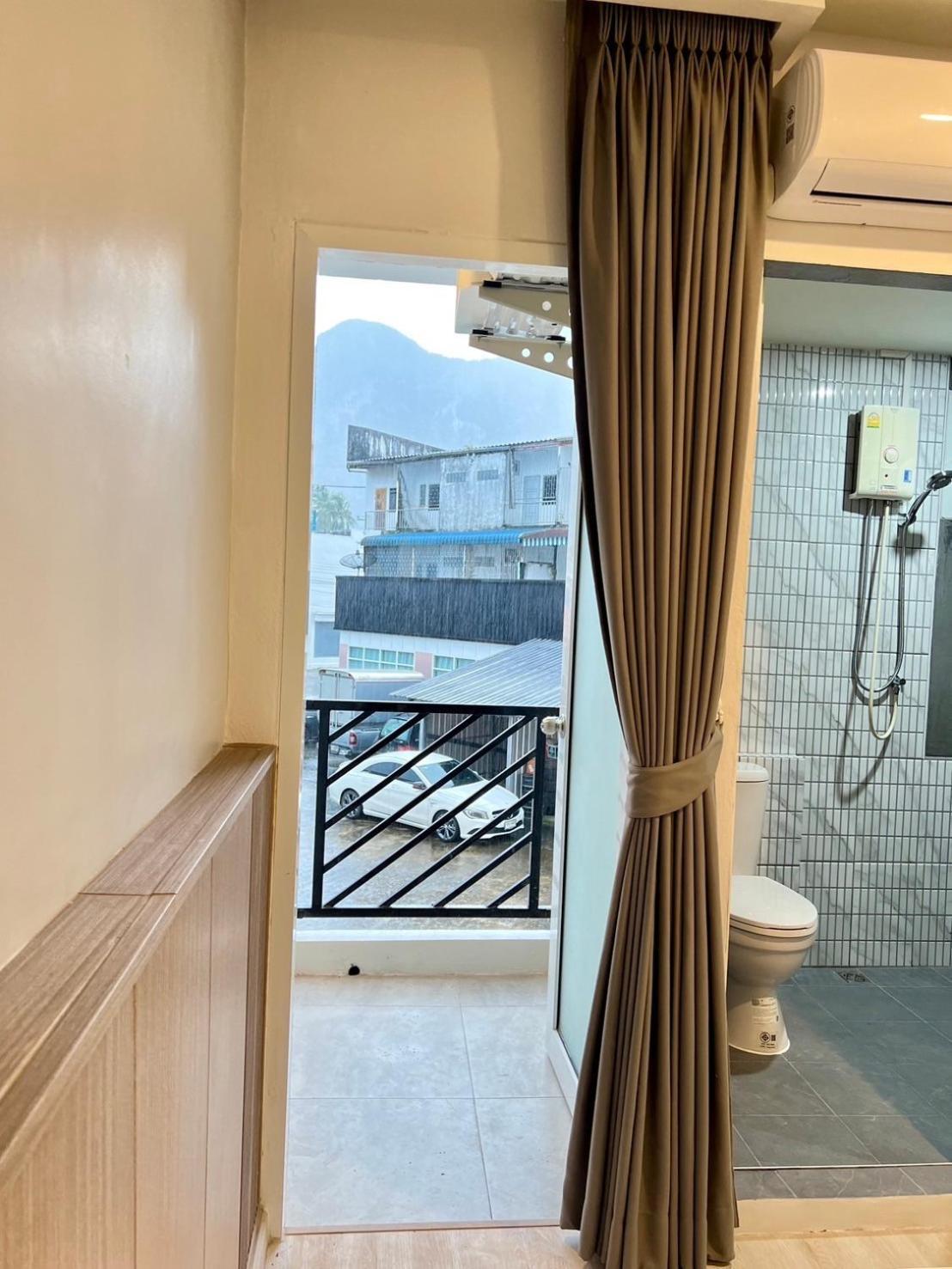 Bedter Hotel Phang Nga Pokoj fotografie